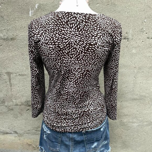 Brown and White Printed Knot-Front Top - Picture 4 of 5